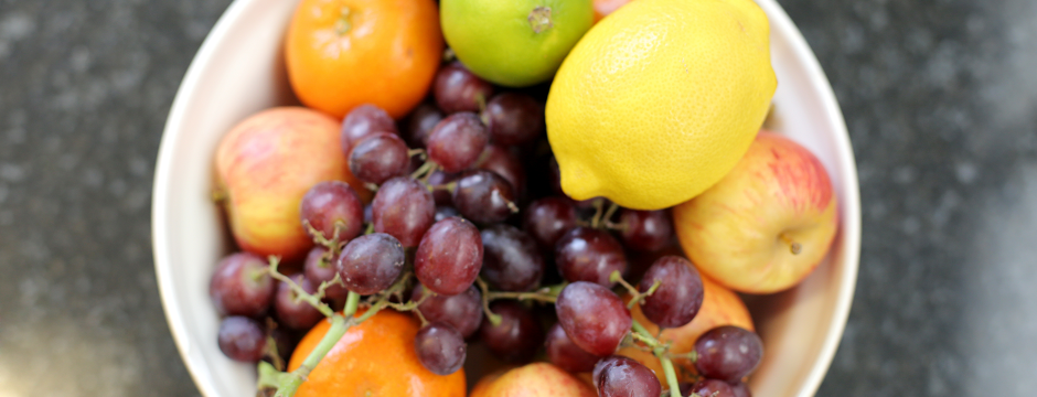 The following foods are a child’s portion of fruit: a) handful of grapes, b) satsuma, c) ½ banana, d) ½ glass of fruit juice?